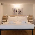 아파트 Borgo Pinti's Duplex