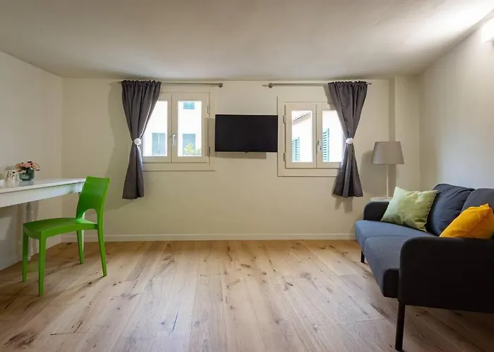 Borgo Pinti's Duplex Apartament *