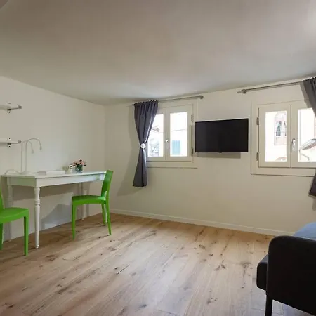 Borgo Pinti's Duplex Apartment