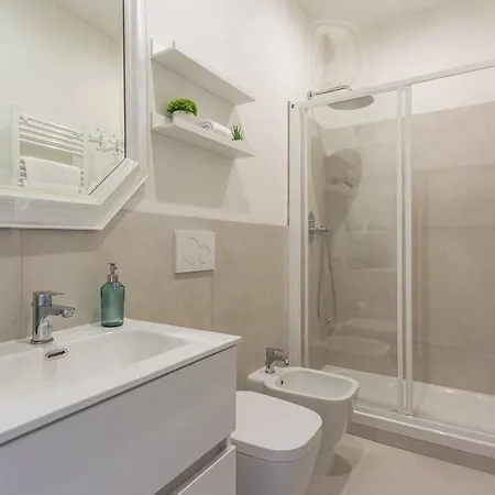 Borgo Pinti's Duplex Apartment *